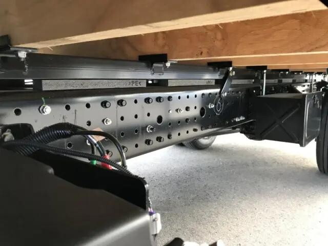 三菱ふそうキャンター平ボディ小型（2t・3t）[写真29]