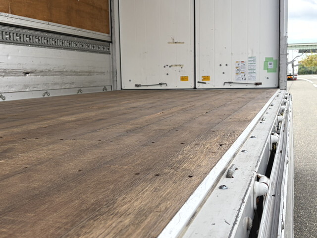 日野デュトロアルミウイング小型（2t・3t）[写真28]