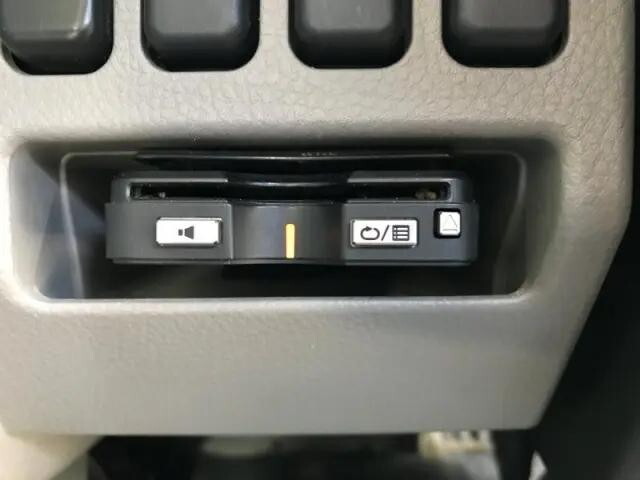 三菱ふそうキャンターダブルキャブ（Wキャブ）小型（2t・3t）[写真10]