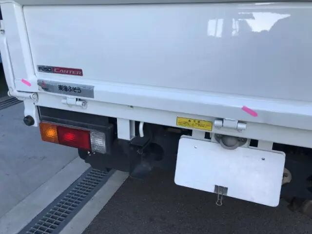 三菱ふそうキャンターダブルキャブ（Wキャブ）小型（2t・3t）[写真34]
