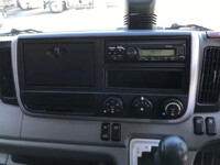 三菱ふそうキャンターダブルキャブ（Wキャブ）小型（2t・3t）[写真10]