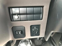 三菱ふそうキャンタークレーン5段小型（2t・3t）[写真12]