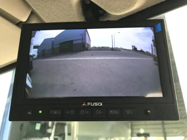 三菱ふそうキャンタークレーン5段小型（2t・3t）[写真14]