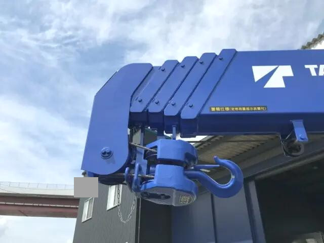 三菱ふそうキャンタークレーン5段小型（2t・3t）[写真31]