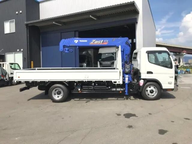 三菱ふそうキャンタークレーン5段小型（2t・3t）[写真05]