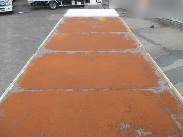 いすゞフォワードアルミブロック中型（4t）[写真10]