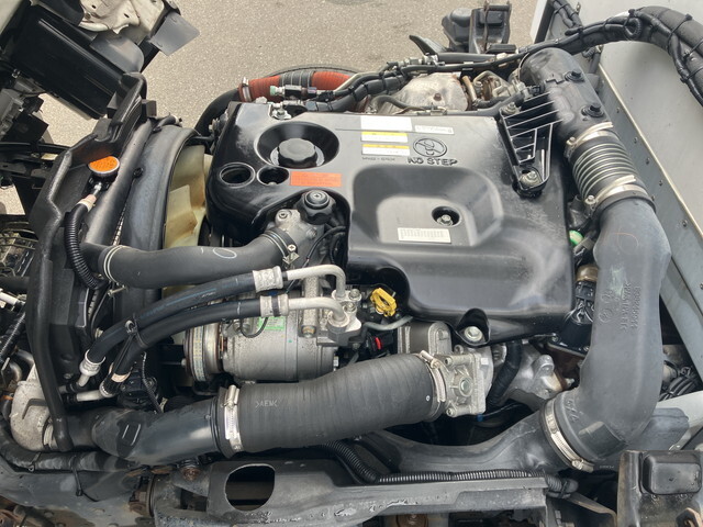 いすゞエルフ冷凍車（冷蔵車）小型（2t・3t）[写真26]