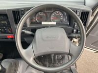 いすゞエルフ冷凍車（冷蔵車）小型（2t・3t）[写真34]