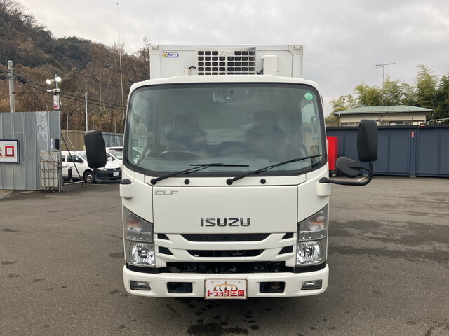いすゞエルフ冷凍車（冷蔵車）小型（2t・3t）[写真08]