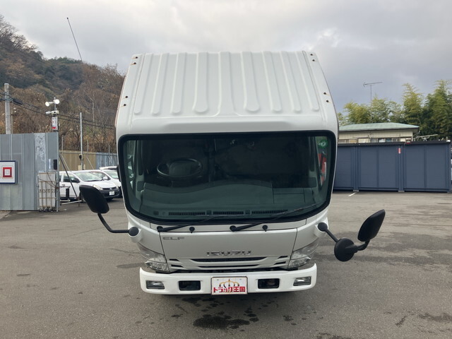 いすゞエルフ冷凍車（冷蔵車）小型（2t・3t）[写真09]