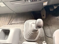 いすゞフォワードアルミウイング中型（4t）[写真15]