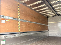 いすゞフォワードアルミウイング中型（4t）[写真22]