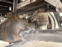 いすゞフォワードアルミウイング中型（4t）[写真37]