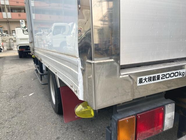 いすゞエルフパネルバン小型（2t・3t）[写真12]