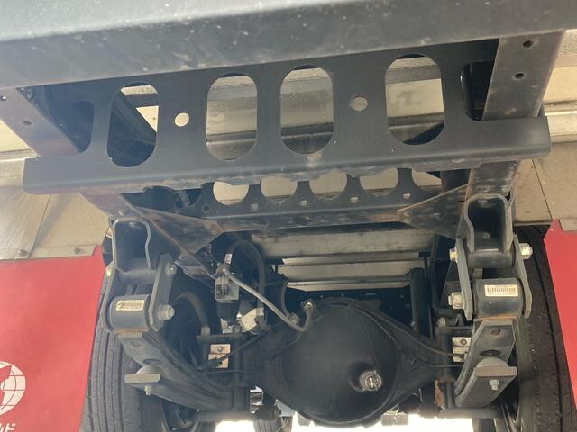 いすゞエルフパネルバン小型（2t・3t）[写真15]