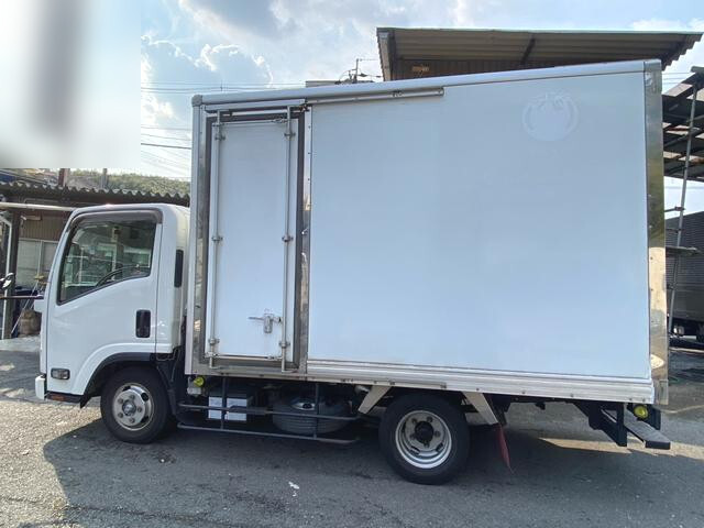 いすゞエルフパネルバン小型（2t・3t）[写真06]