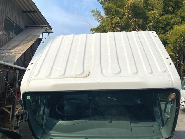 いすゞエルフパネルバン小型（2t・3t）[写真09]