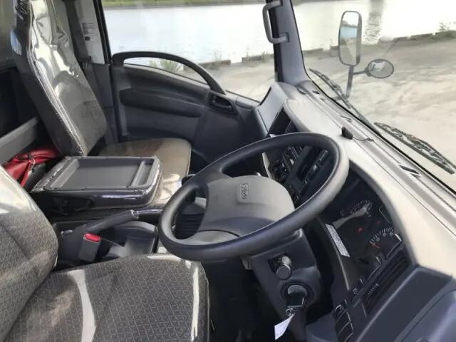 いすゞエルフ平ボディ小型（2t・3t）[写真07]