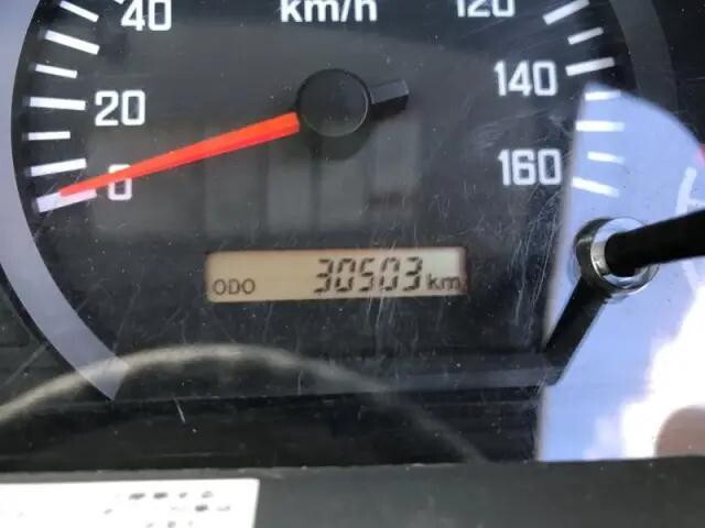 いすゞエルフ平ボディ小型（2t・3t）[写真09]