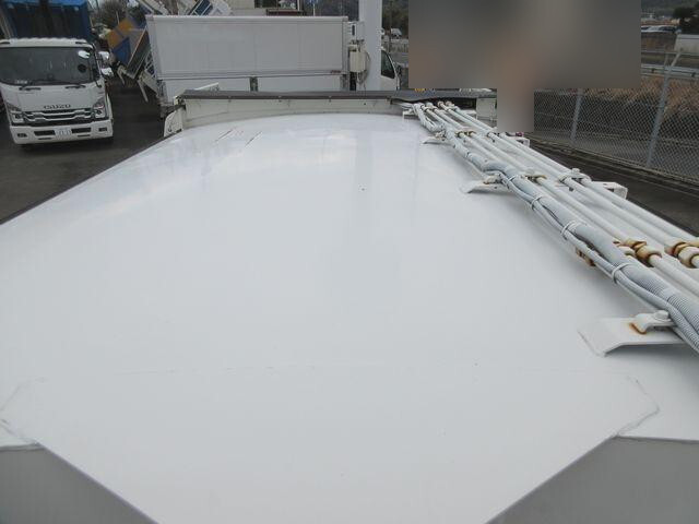 日野デュトロパッカー車（塵芥車）小型（2t・3t）[写真10]