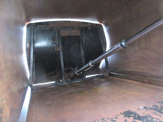 日野デュトロパッカー車（塵芥車）小型（2t・3t）[写真14]