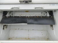 日野デュトロパッカー車（塵芥車）小型（2t・3t）[写真24]