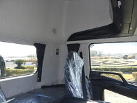 三菱ふそうスーパーグレートトレーラーヘッド（トラクターヘッド）大型（10t）[写真24]