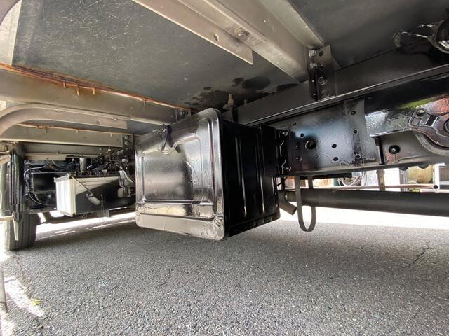 日野デュトロ冷凍車（冷蔵車）小型（2t・3t）[写真15]