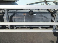 いすゞギガバルク車（粉粒体運搬車）大型（10t）[写真21]