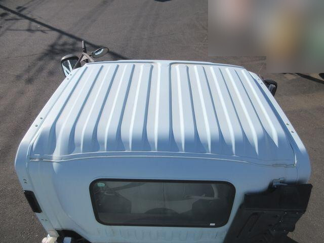 いすゞギガバルク車（粉粒体運搬車）大型（10t）[写真05]