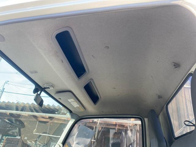 日野デュトロクレーン4段小型（2t・3t）[写真23]