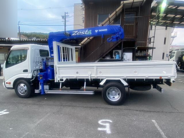 日野デュトロクレーン4段小型（2t・3t）[写真05]