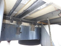 いすゞギガ冷凍車（冷蔵車）大型（10t）[写真15]