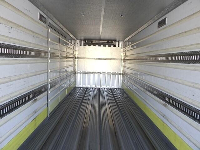 いすゞギガ冷凍車（冷蔵車）大型（10t）[写真07]