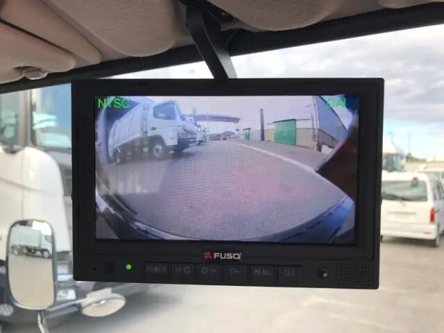 三菱ふそうキャンターダンプ小型（2t・3t）[写真13]