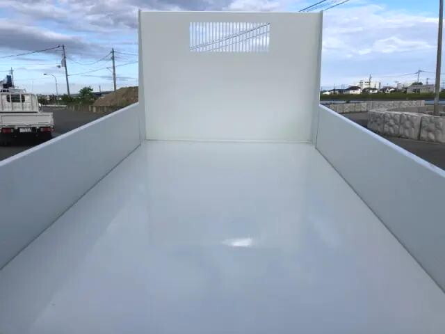 三菱ふそうキャンターダンプ小型（2t・3t）[写真15]