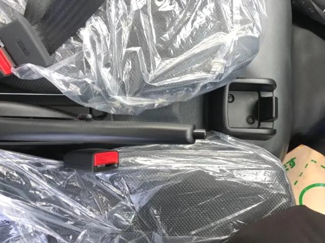 三菱ふそうキャンターダンプ小型（2t・3t）[写真07]