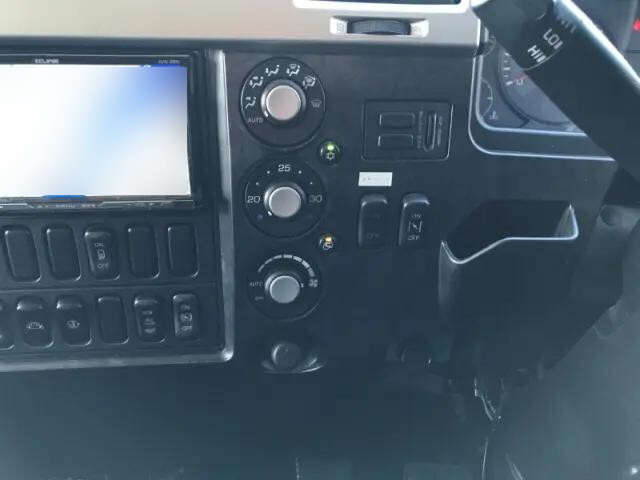 三菱ふそうファイターアルミブロック中型（4t）[写真11]