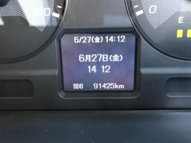 三菱ふそうファイターアルミブロック中型（4t）[写真08]