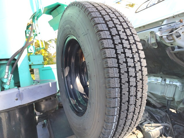 いすゞエルフ高所作業車小型（2t・3t）[写真10]