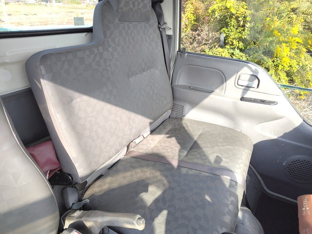 いすゞエルフ高所作業車小型（2t・3t）[写真28]