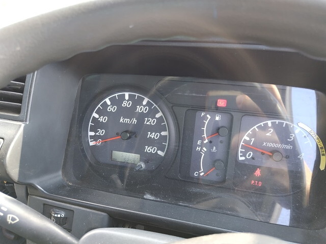 いすゞエルフ高所作業車小型（2t・3t）[写真30]