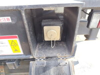 いすゞエルフ高所作業車小型（2t・3t）[写真34]