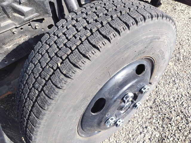 いすゞエルフ高所作業車小型（2t・3t）[写真08]