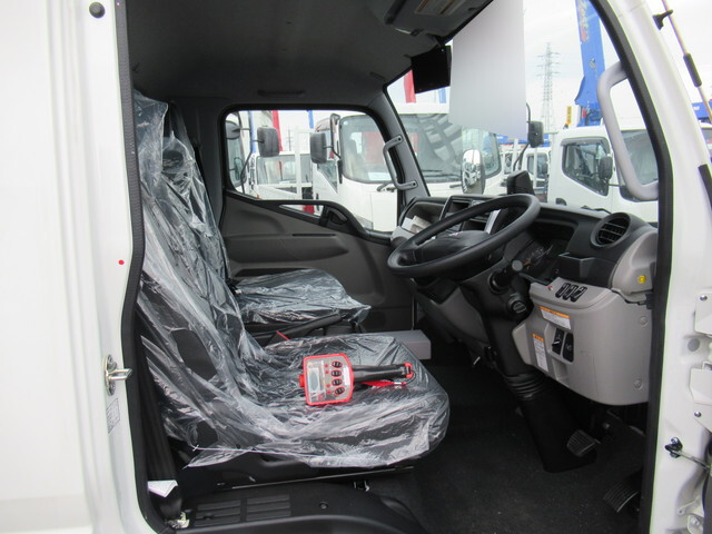 三菱ふそうキャンタークレーン4段小型（2t・3t）[写真24]