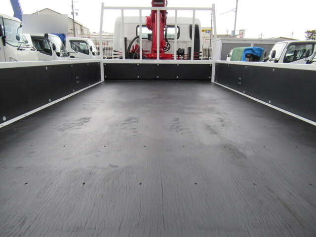 三菱ふそうキャンタークレーン4段小型（2t・3t）[写真06]