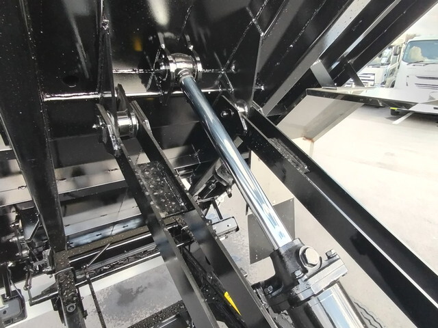 三菱ふそうファイター深ダンプ（土砂禁ダンプ）中型（4t）[写真10]