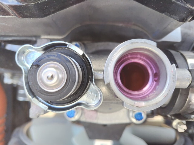 三菱ふそうファイター深ダンプ（土砂禁ダンプ）中型（4t）[写真14]