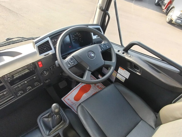 三菱ふそうファイター深ダンプ（土砂禁ダンプ）中型（4t）[写真24]