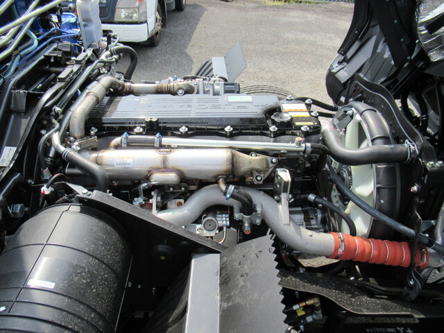 三菱ふそうファイタークレーン4段中型（4t）[写真20]